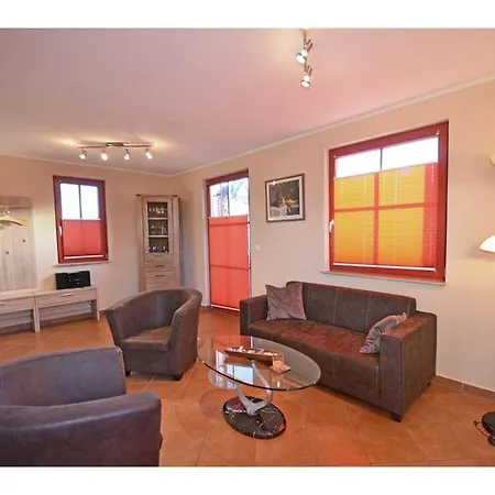 Marlene Comfortable *